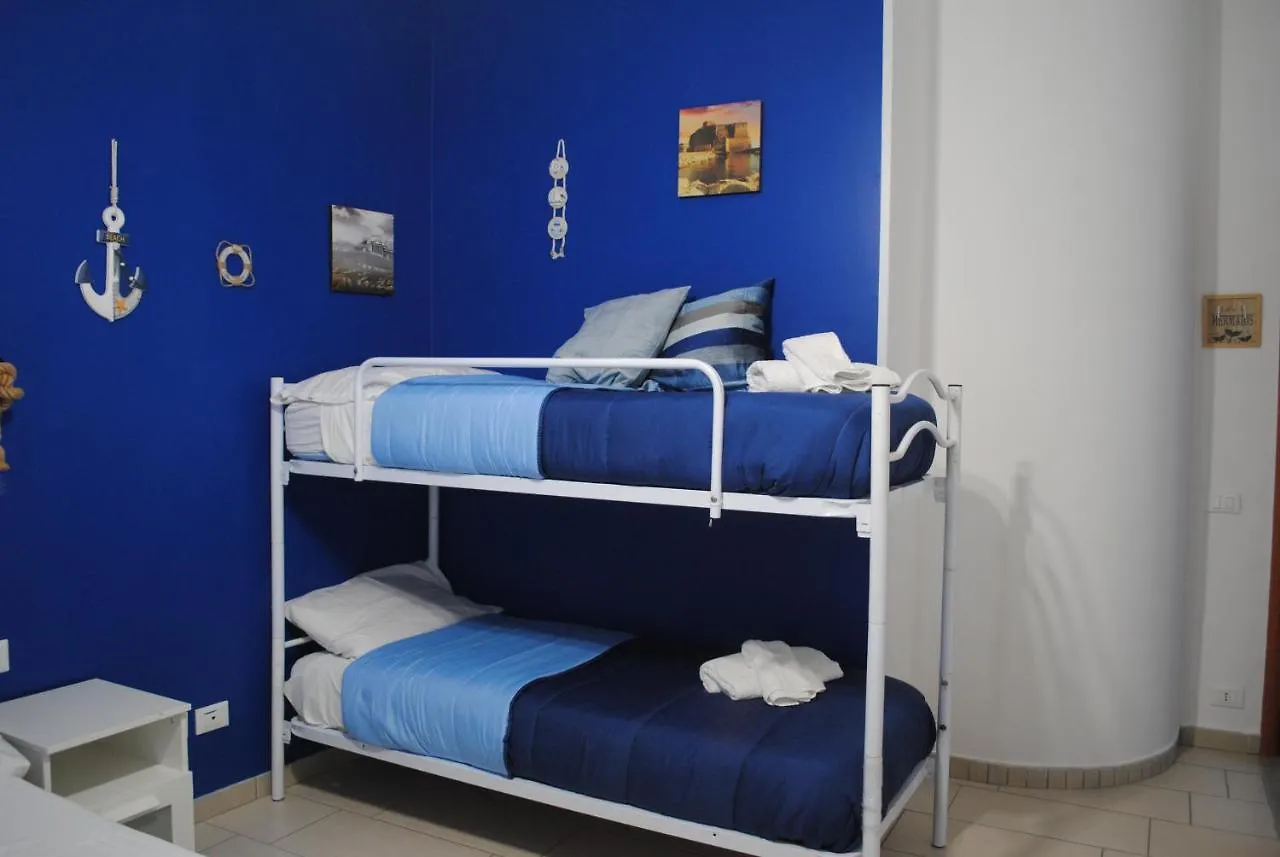 ** Bed & Breakfast Molo 5 Bed and Breakfast Neapel Italien