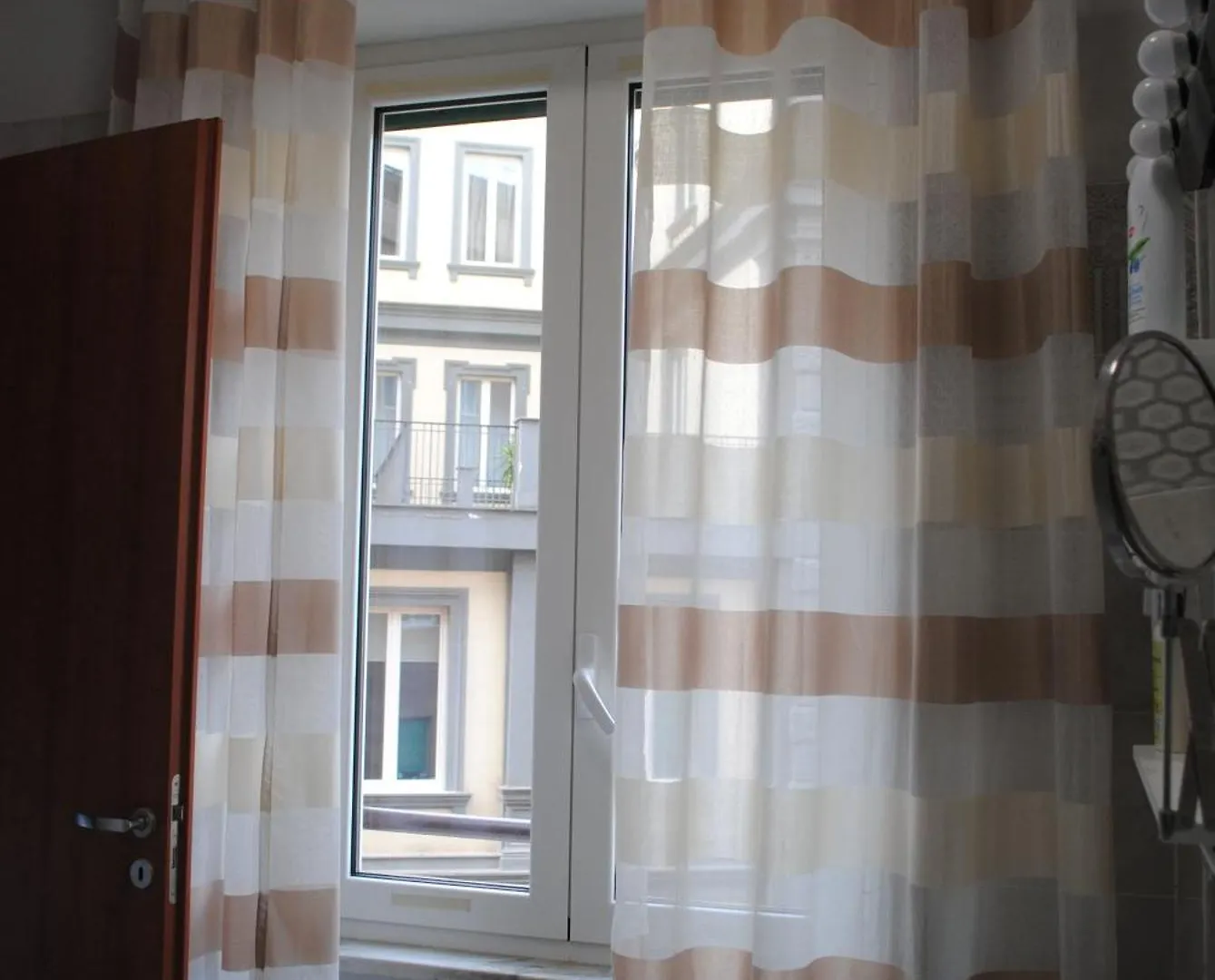Molo 5 Bed and Breakfast Neapel